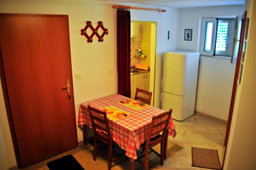 Guest House Kuzmanic Hvar Island Zimmer foto